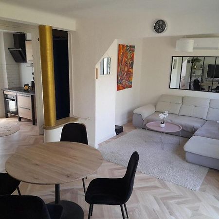 Appartement Aux Alyscamps 2, Climatisation, Wifi, Parking Arles Buitenkant foto