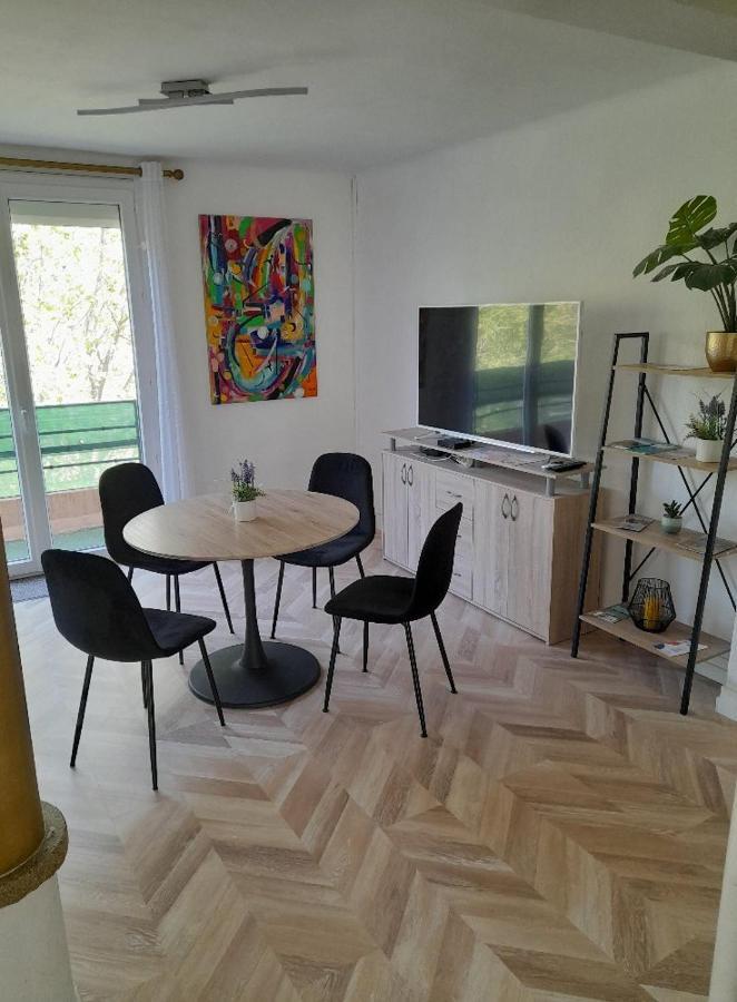 Appartement Aux Alyscamps 2, Climatisation, Wifi, Parking Arles Buitenkant foto